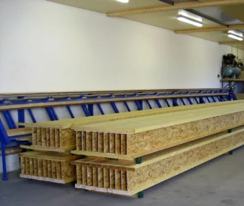 POUTRE EN I TRICA SITE DE FABRICATION STOCKAGE